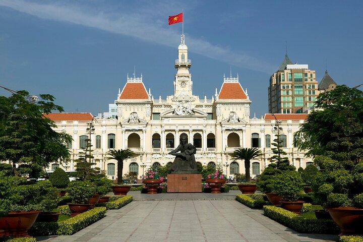 Private 12-Day Tour of Cambodia and Vietnam from Siem Reap
