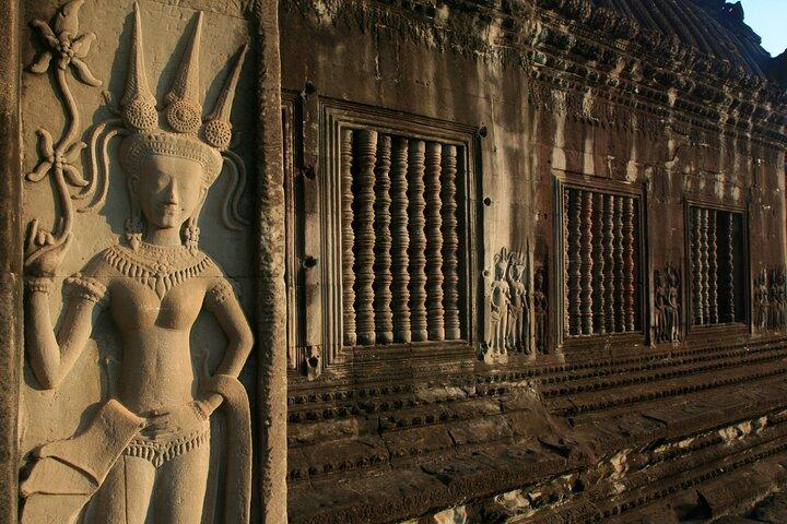 Private 12-Day Tour of Cambodia and Vietnam from Siem Reap