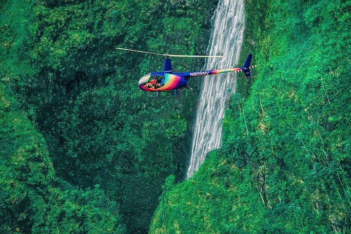 Oahu: 60 Min Royal Crown Helicopter Tour - Doors Off or On