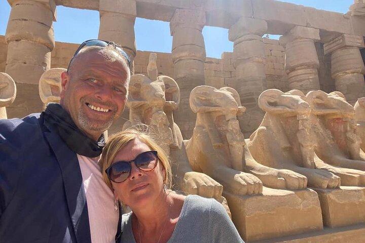 8-Hours Full Day Tour to East and West Banks of Luxor