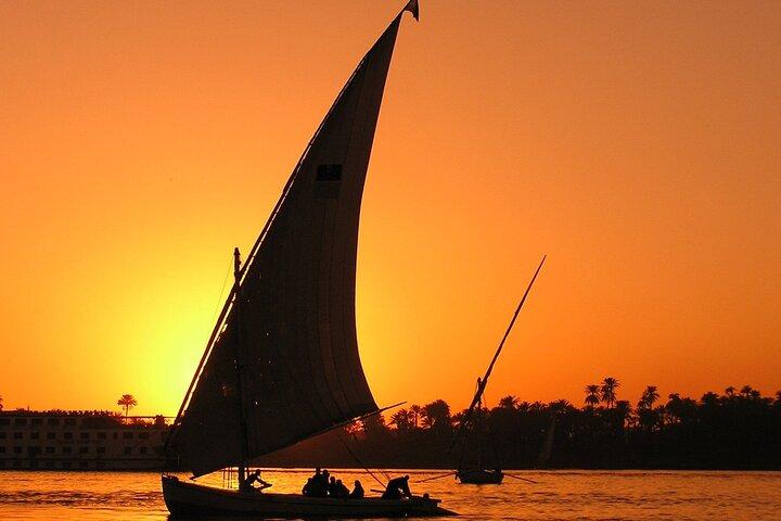 Private Short Felucca trip on the Nile in Cairo