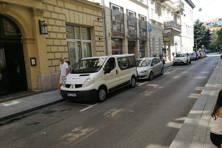 Private Transfer from Budapest city to Budapest Airport - departure