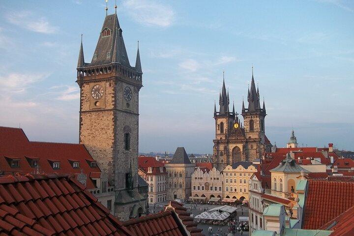 6 hours World War II.Private tour by car