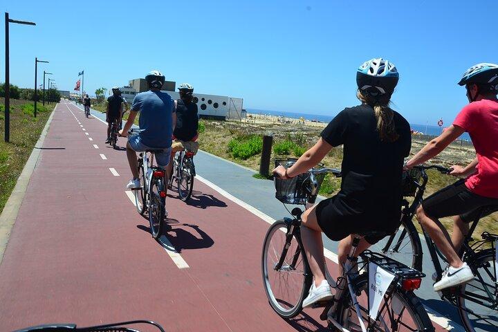Bike or E-Bike Tour of Porto and Atlantic Coast