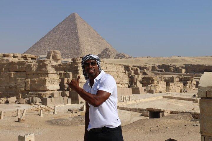 Private 2- Full Days The Pyramids of Giza, Sakkara , Cairo museum and old city