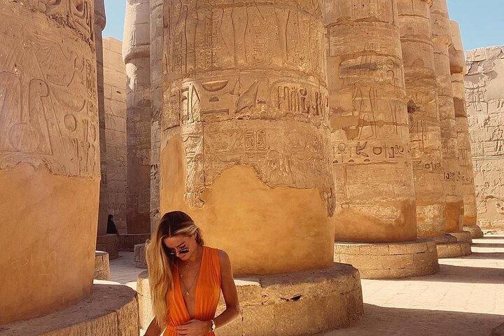 Private day tour to luxor East and West banks from hurghada by private vehicle
