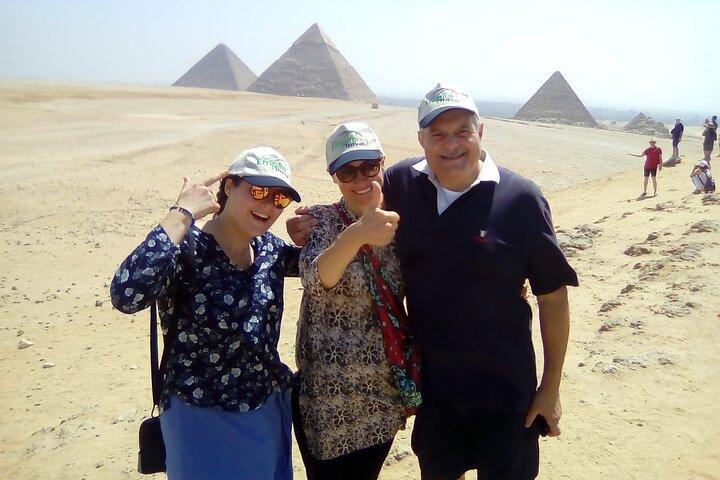 Pyramids, Sphinx, Memphis and Saqqara Private Tour