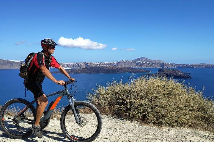 Thirassia 5-Hour eBike Tour with Lunch from Santorini
