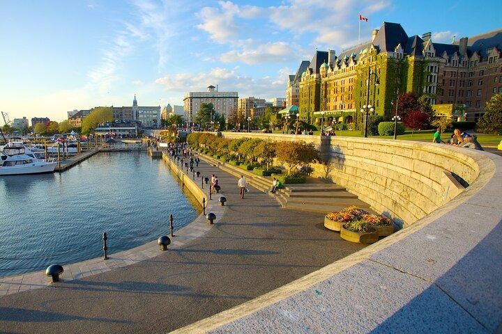 Victoria Harbour: a Smartphone Audio Walking Tour
