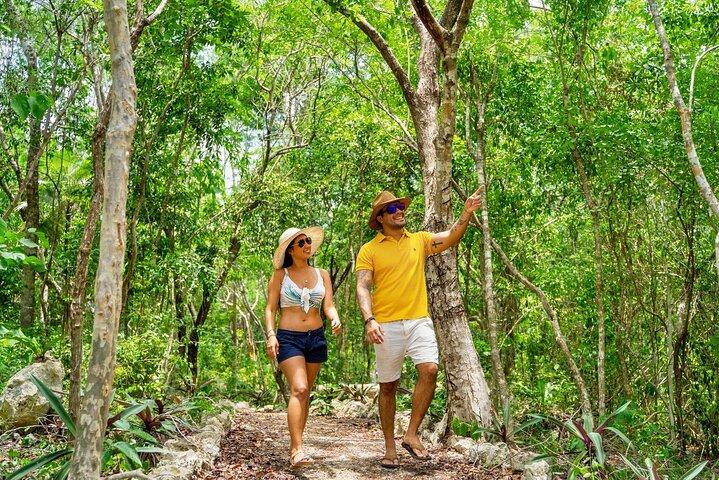 Skip-the-Line Chichén-Itzá Experience with Cenote and Lunch