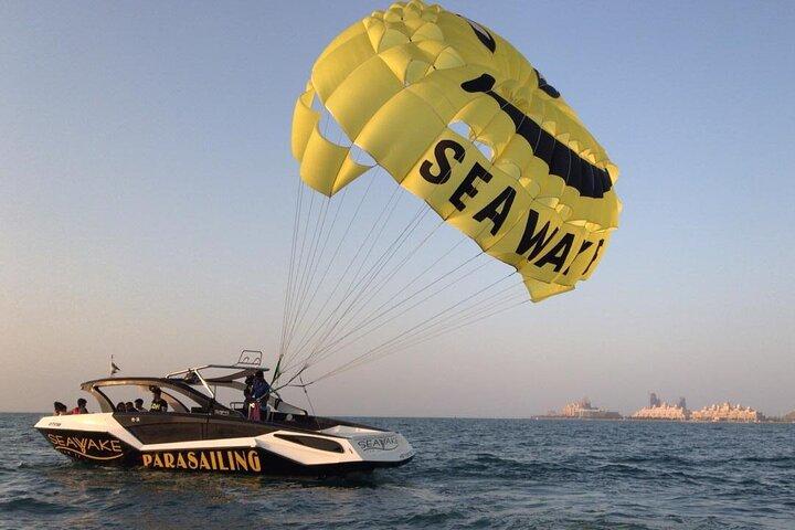 Jumeirah Beach Parasailing Experience in Dubai