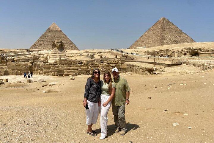 Giza Pyramids ,Sphinx , Sakkara & Egyptian Museum Private Tour