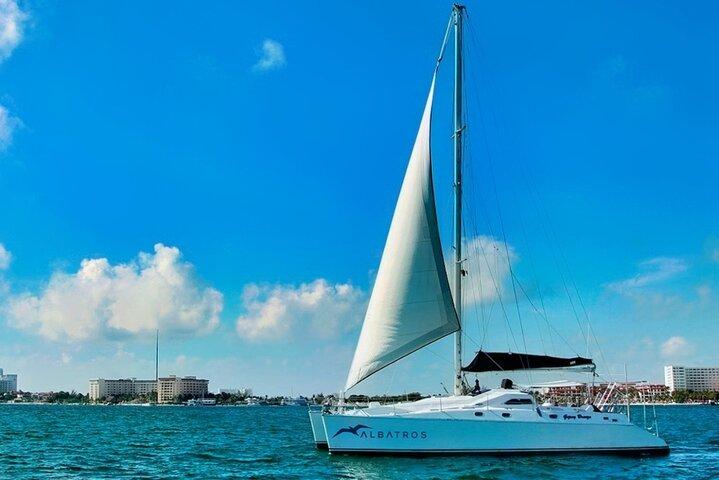 Isla Mujeres Catamaran Sailing Experience with Lunch & Open Bar