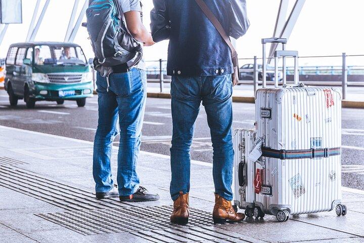 Private transfer from Guangzhou Baiyun Airport to hotel
