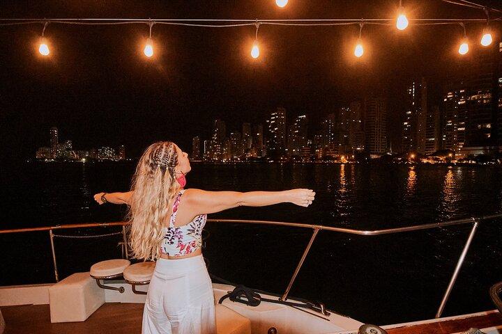 Dinner cruise on Cartagena's bay with Sibarita Master