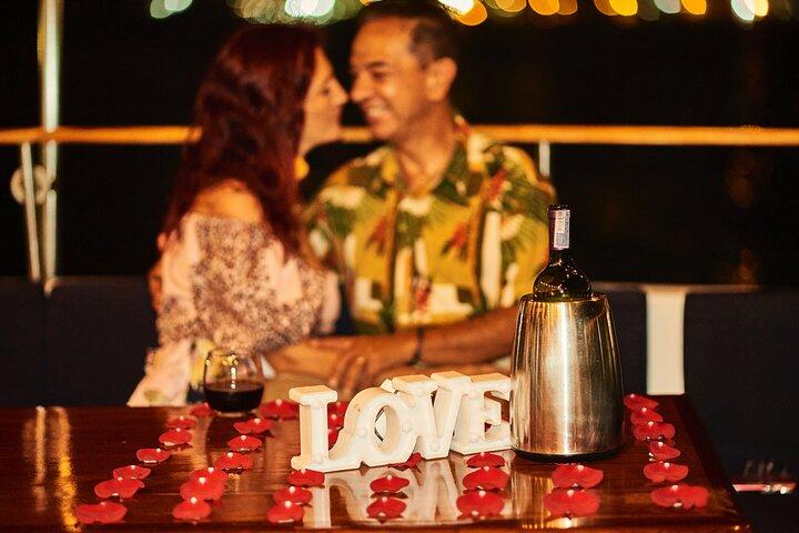 Dinner cruise on Cartagena's bay with Sibarita Master