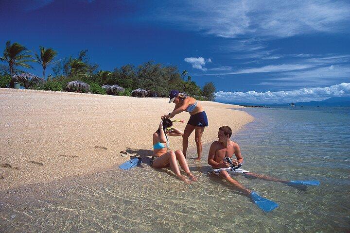 Full Day Low Isles Sailing & Snorkelling Cruise from Port Douglas