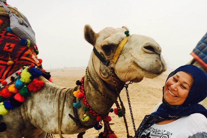 Half-Day Private Tour of Giza Pyramids with Camel Ride
