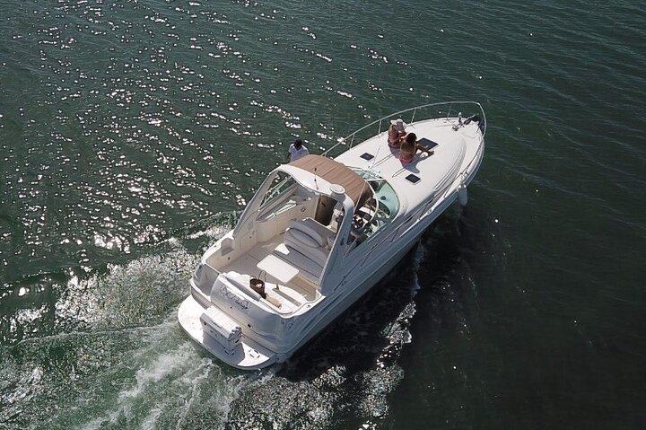 Cancun Bay Private 2-Hour on a Luxury Yacht