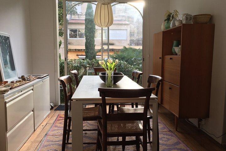 Dine With a Bordeaux Local in a Chartrons / Jardin Public Home