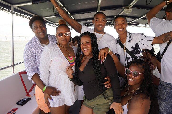 Miami: 3-Hours All Inclusive Party Boat Cruise