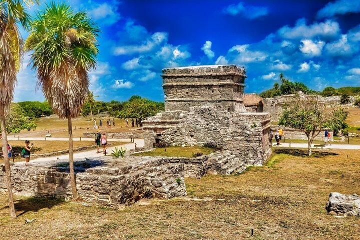 Private Half-Day Tulum Mayan Ruins with Skip-the-line