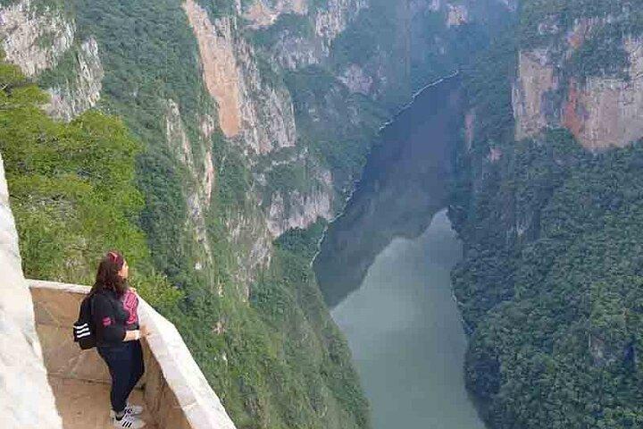 Viewpoints Cañon Del Sumidero And Chiapa De Corzo