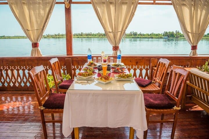 5 Days 4 Nights Nile Cruise Tour