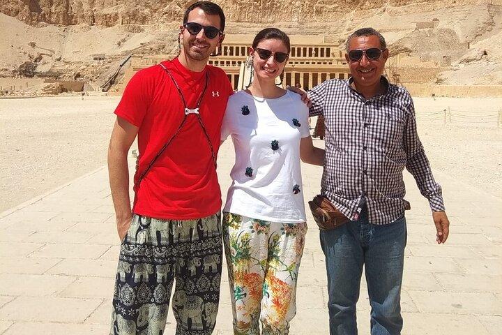 Cairo: Unique Overnight Luxor By Plane with Balloon, 5* Hotel & Entrance Fees