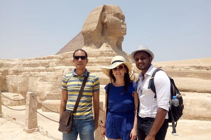 Cairo: Giza Pyramids ,Sphinx , Sakkara & Egyptian Museum Private Day Tour