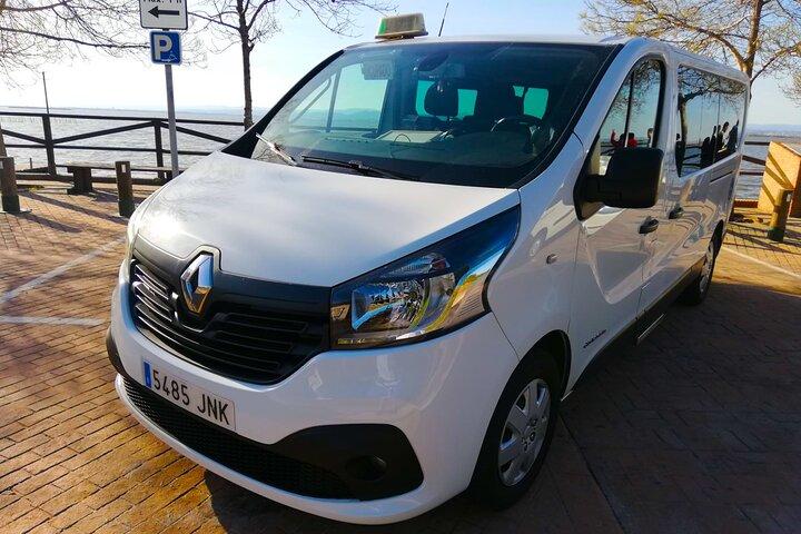 Private Airport Transfer: Ho Chi Minh Airport (SGN) → Hotel