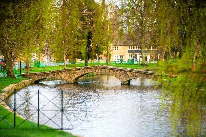 Stratford-upon-Avon and the Cotswolds - Day Tour from Brighton