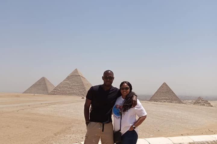 Private Tour Giza Pyramids with Shopping and Dinner Nile Cruise
