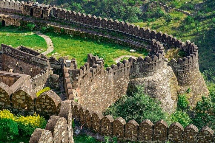Kumbhalgarh Fort & Ranakpur Tour With One Way Transfer From Udaipur To Jodhpur