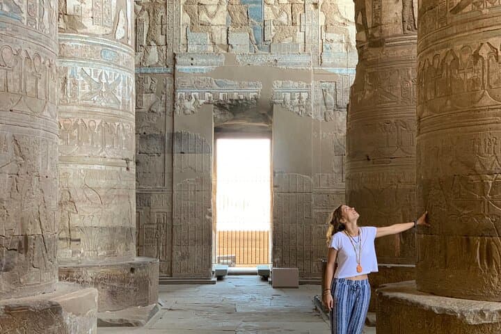 Full Day Private Luxor East & West Bank Tour With Egyptian Lunch