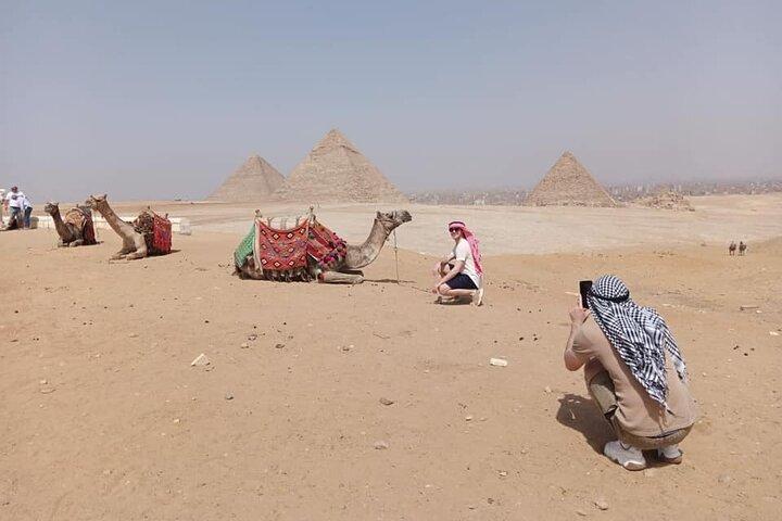 2-Hour Private Camel Ride Tour in Sahara Giza pyramids area