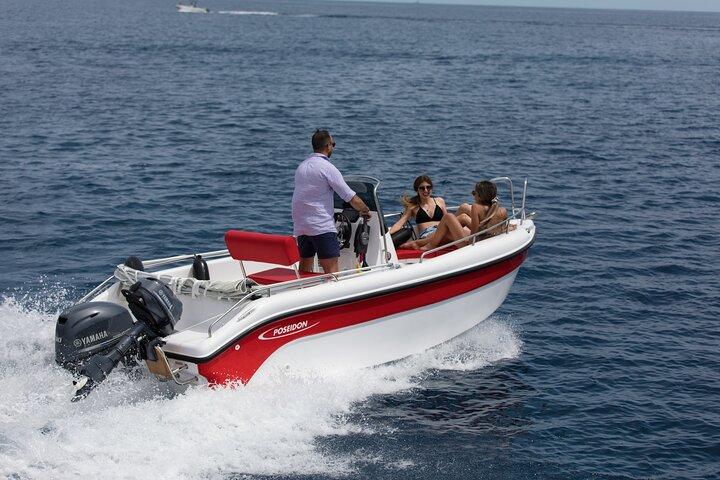 Full Day Boat Rental Without a License in Santorini