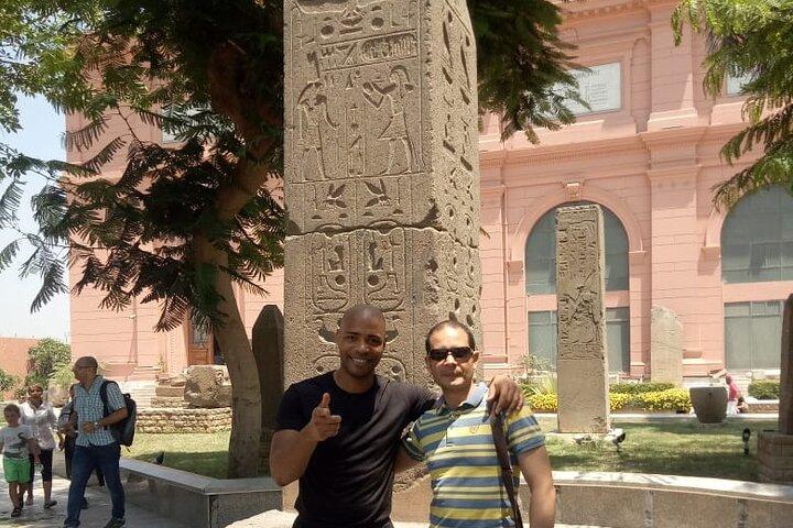 Giza Pyramids ,Sphinx , Sakkara & Egyptian Museum Private Tour