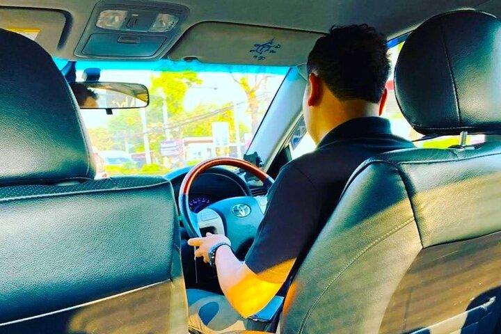 Private Airport Transfer: Ha Noi City Hotel → HAN Airport