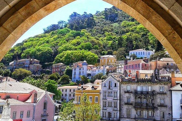 Lisbon: Sintra, Pena Palace, Cape Roca & Cascais - Guided Tour