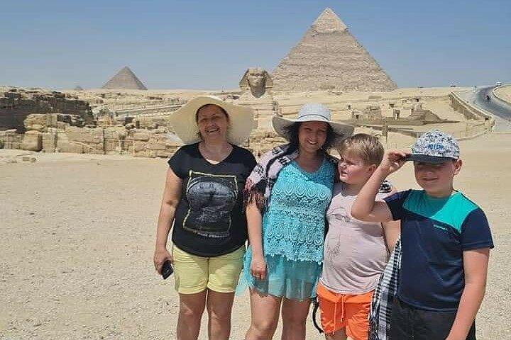 vip high rated -Tour giza Pyramids, grand Egyptian Museum,Bazaar