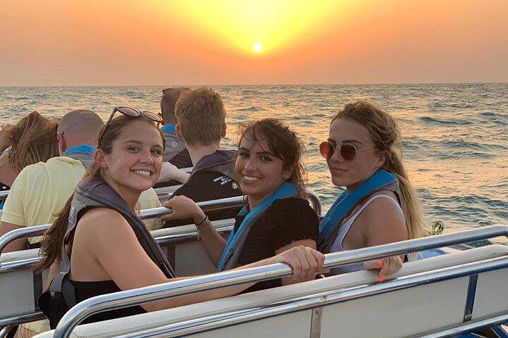 90-minute Sightseeing Speedboat Tour