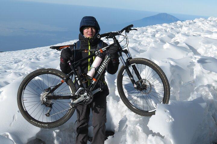 Top 6 Days Mt. Kilimanjaro Bike trek Tour by Marangu-Kilema Route