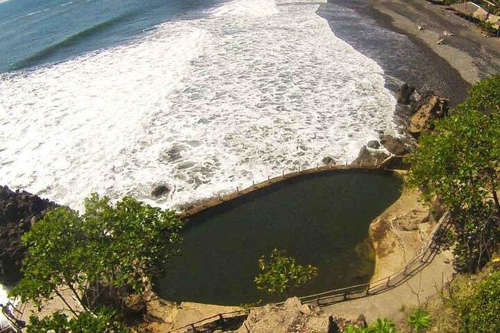Day at the Beach at La Libertad