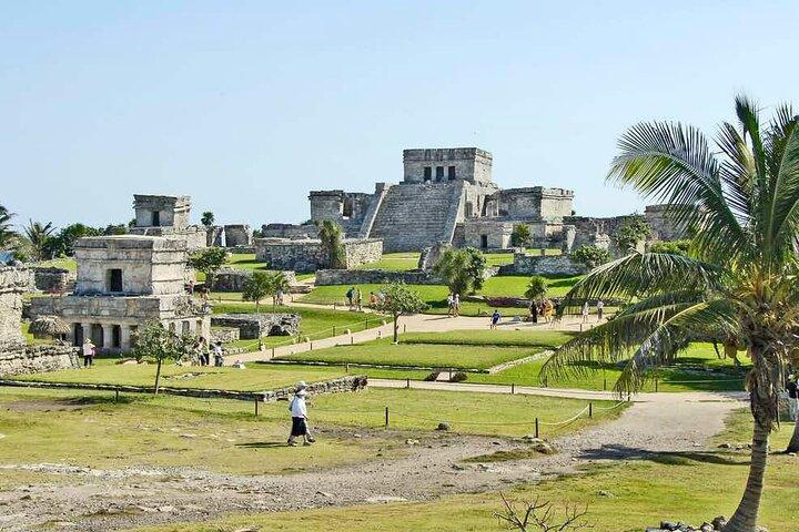 Amazing Adventure in Akumal: Swim with turtles & Tulum Ruins
