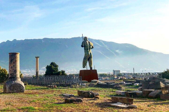 Small Group Guided Pompeii Tour from Positano