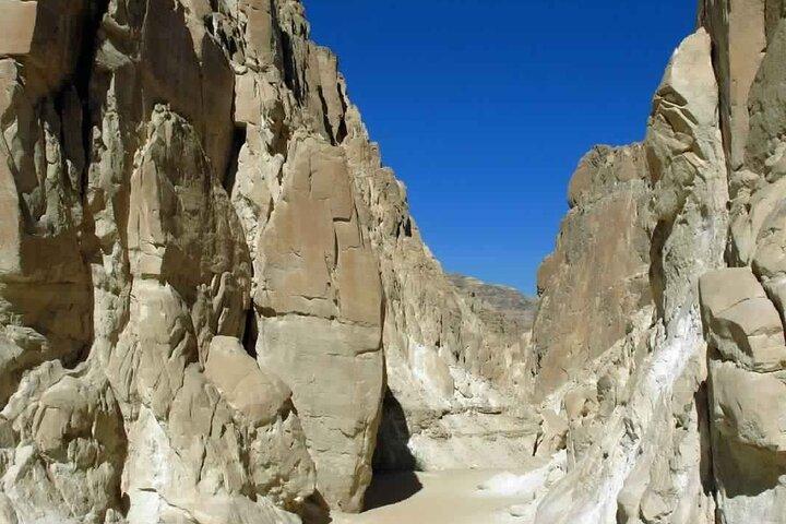 Coloured Canyon and White Canyon 1-day Jeep Safari From Dahab