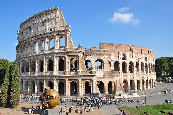 PRIVATE Colosseum, Roman Forum and Palatine Hill half day tour