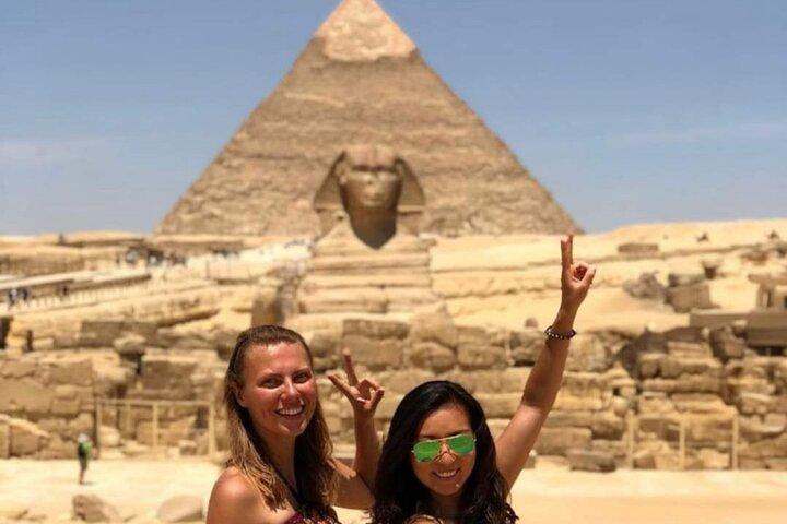 Giza Pyramids & Sphinx and Egyptian Museum Full day Private Tour