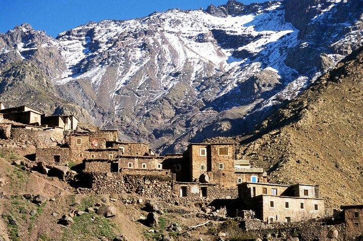 Atlas Mountains Tour With a Guide from Marrakech